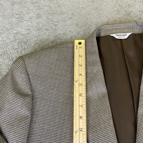 Joseph & Feiss Tan Suit Blazer - Picture 12 of 16